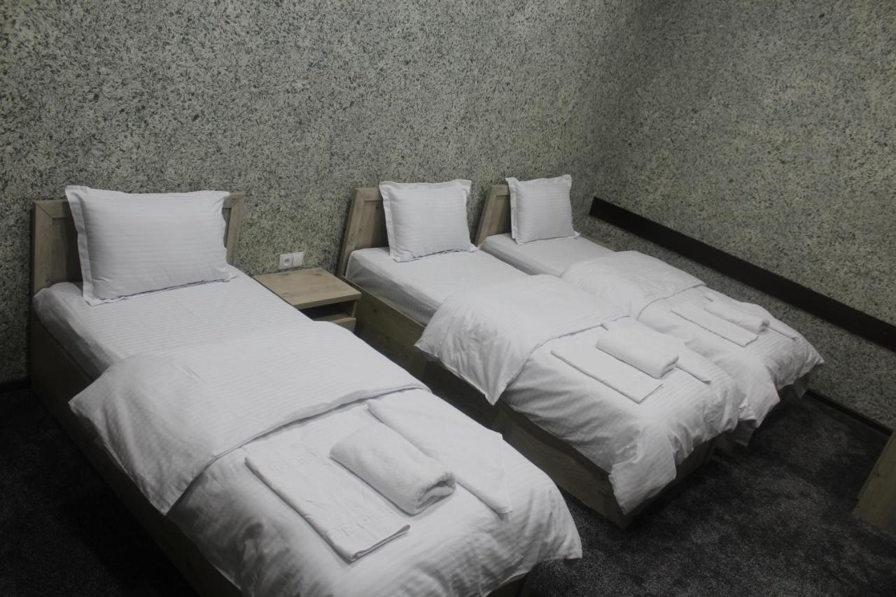 Taxtapul Hotel Ташкент Екстериор снимка