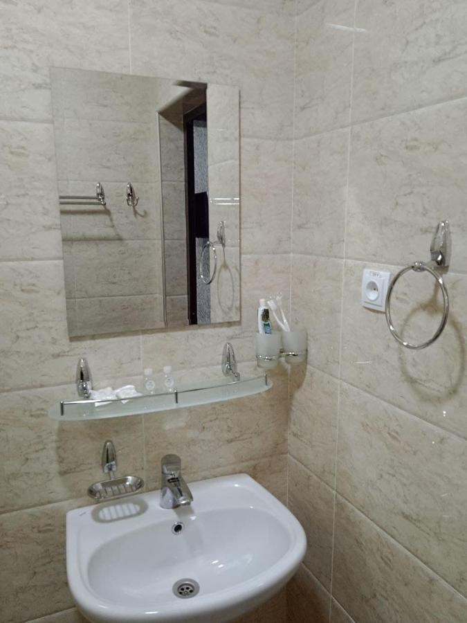 Taxtapul Hotel Ташкент Екстериор снимка