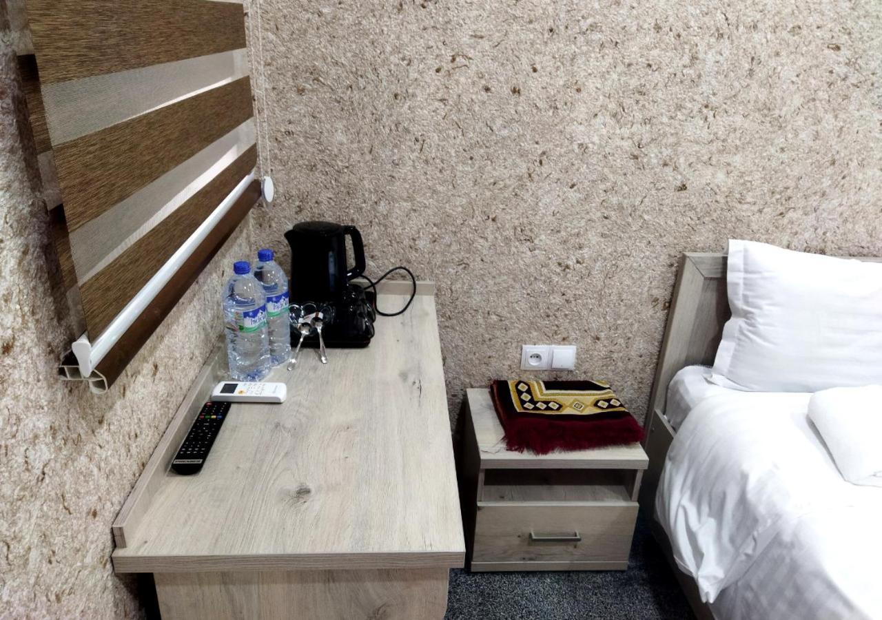 Taxtapul Hotel Ташкент Екстериор снимка
